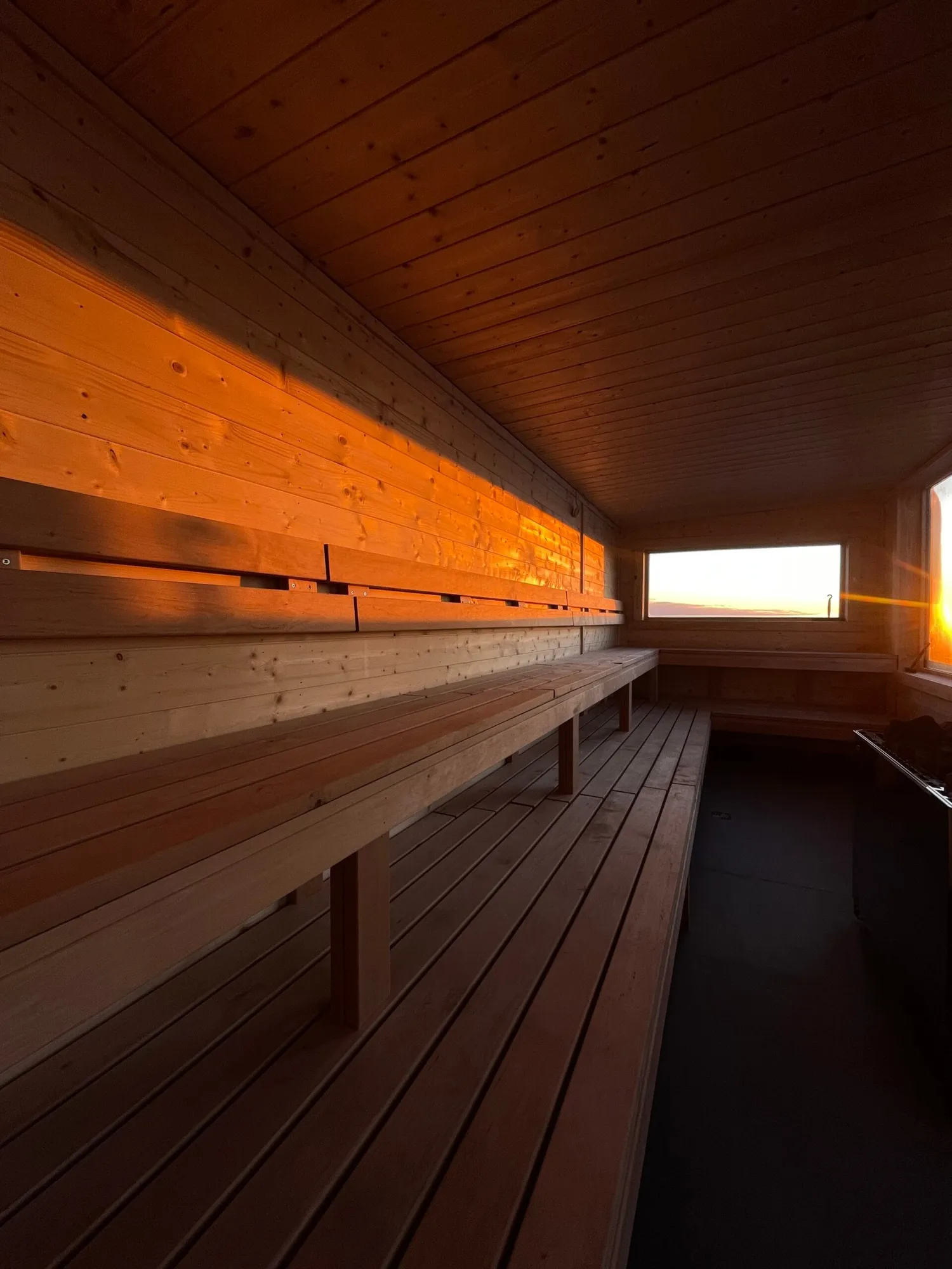 Medlemmer på vej i havet